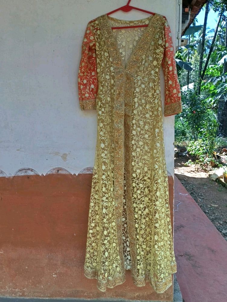 Traditional Shrug