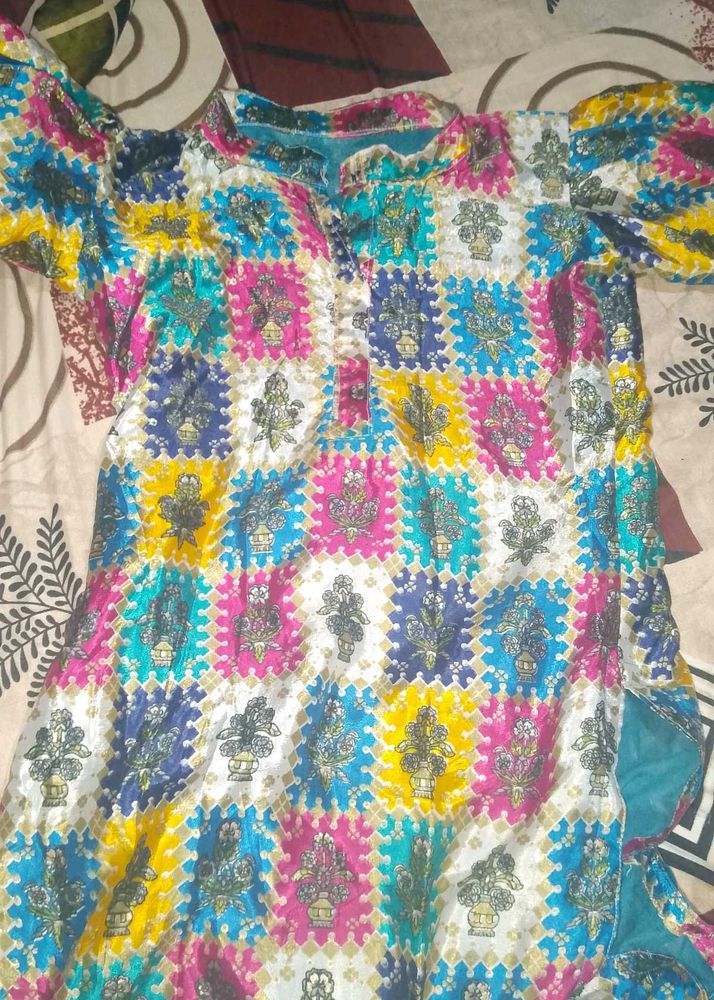 Colorful Patterned Kurti