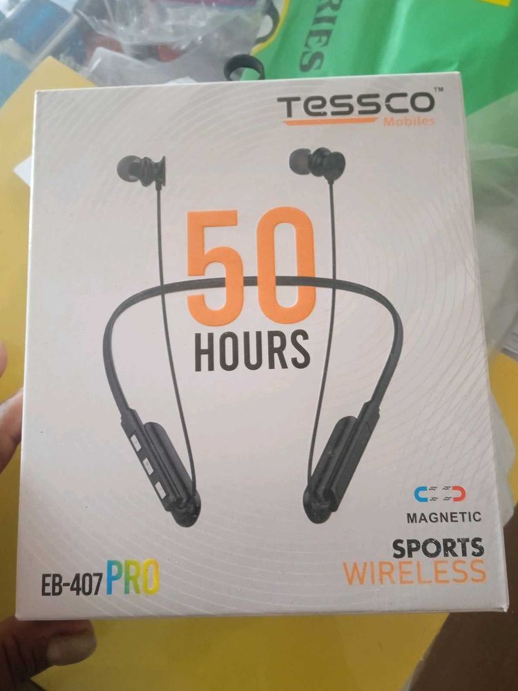 Tessco EB-407 Pro Wireless Earphones