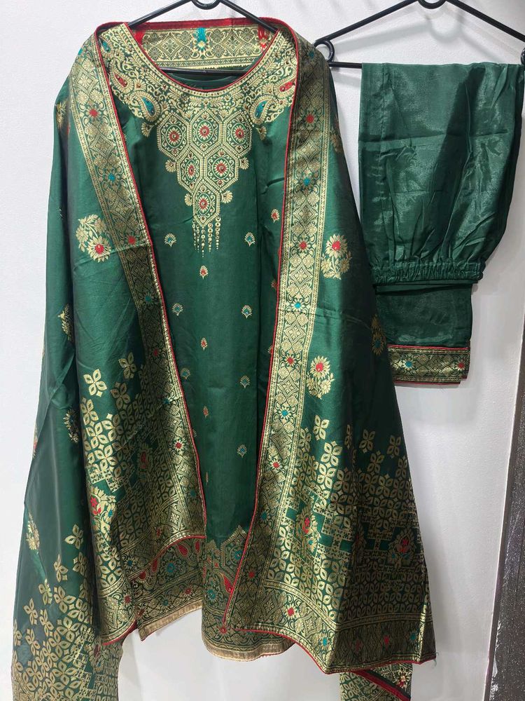 Royal Green Banarasi Kurta Set