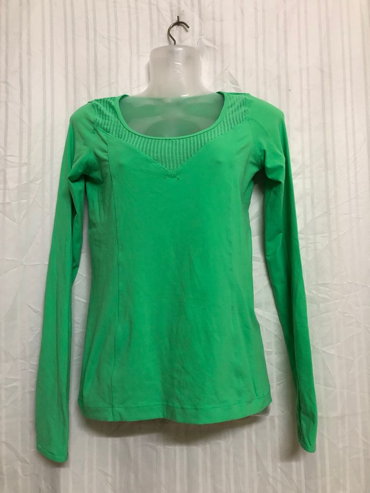 Green Long Sleeve Top