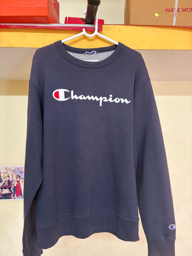 Champion Sweatshirt 💯 Authentic