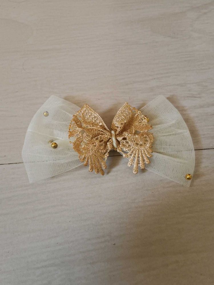 Elegant Gold Lace Hair Bow
