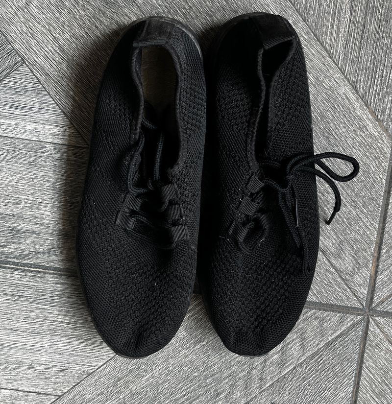 Black Casual Shoes