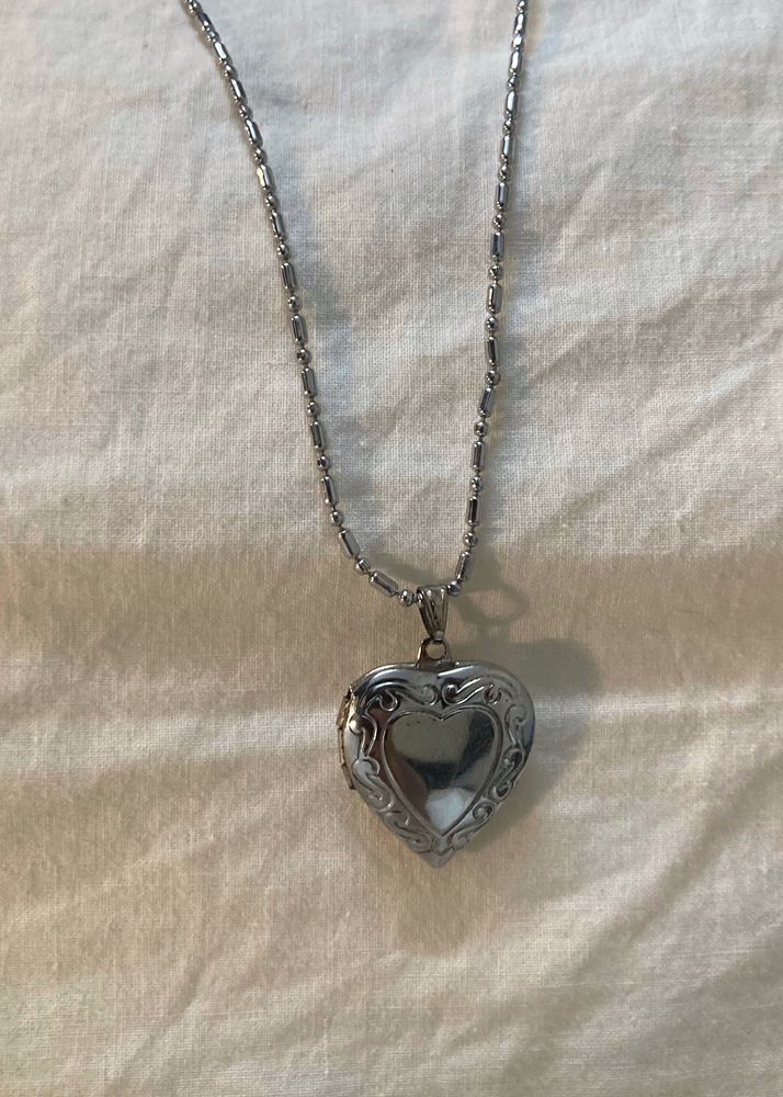 Vintage Heart Locket Necklace