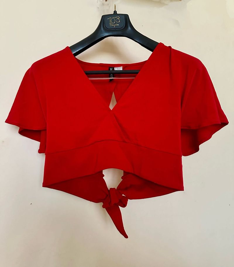 Cutout Crop Top