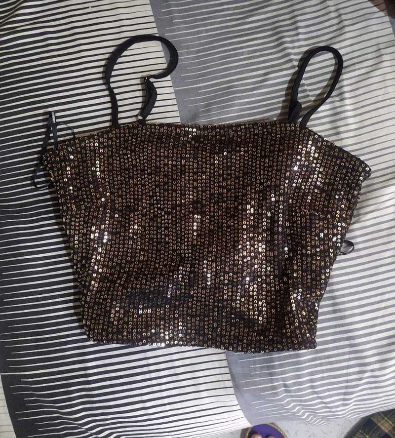 Foundry Top