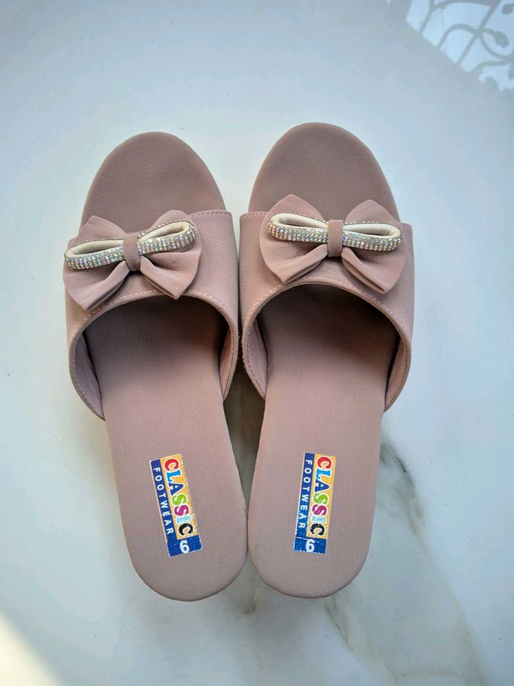 Cute Pink Bow Slides