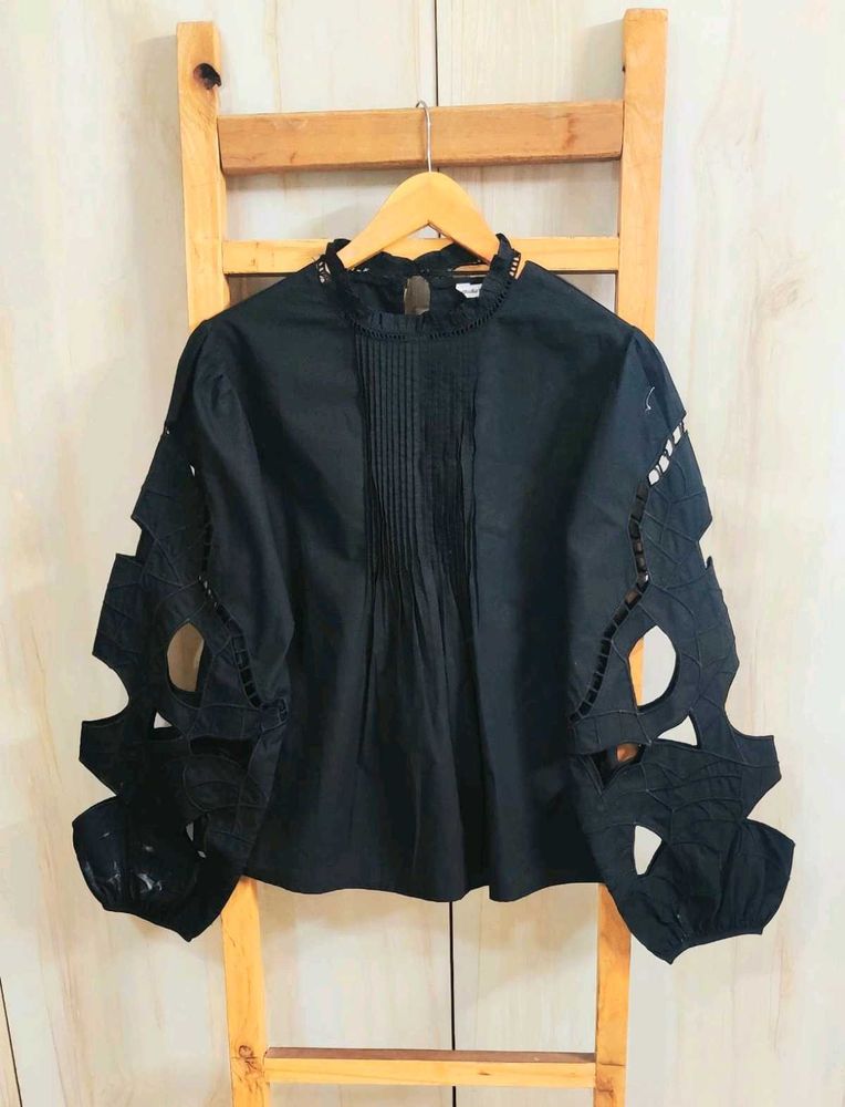 Elegant Black Cutout Sleeve Top Size-36-M