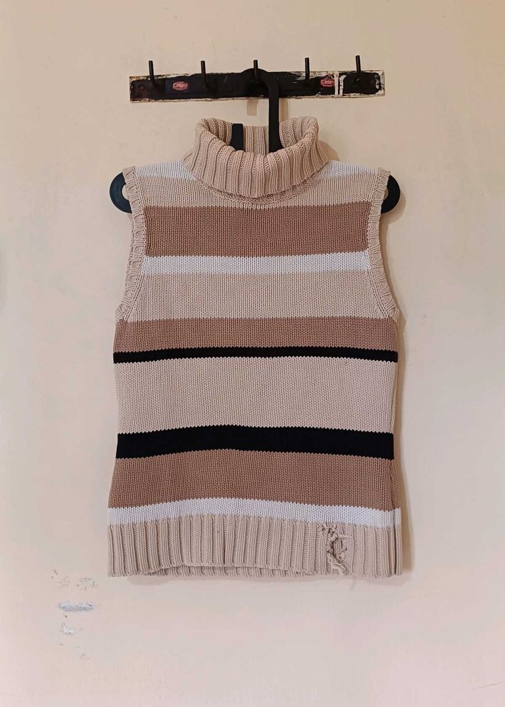 Striped Turtleneck Sleeveless Sweater