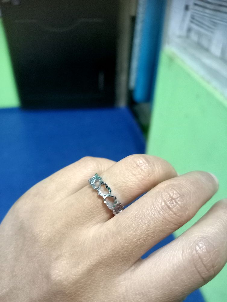Finger Ring