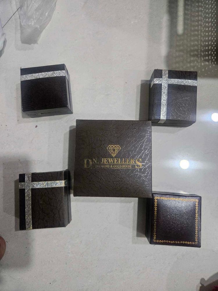 Jewelry Boxes - D.N. Jewellers