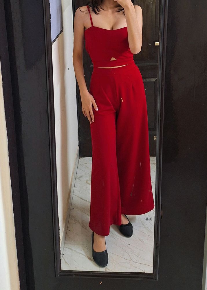 RED CO-ORD SET. RARELY WORN.