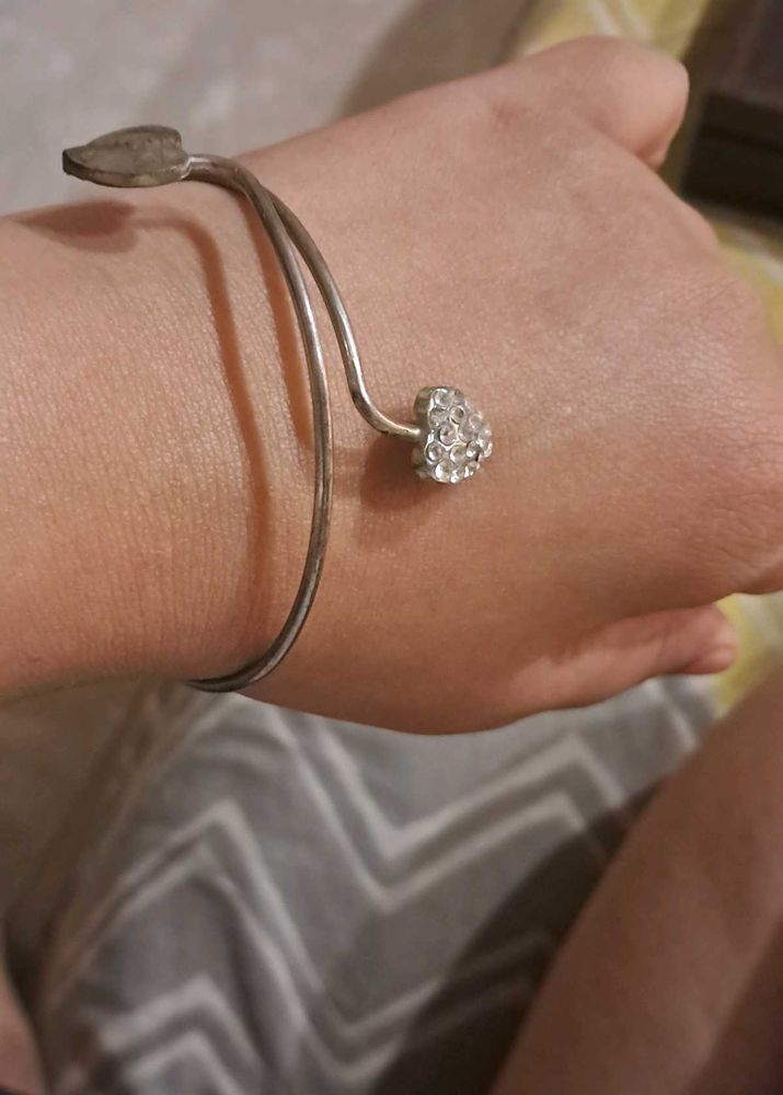 Heart Silver Bangle Bracelet