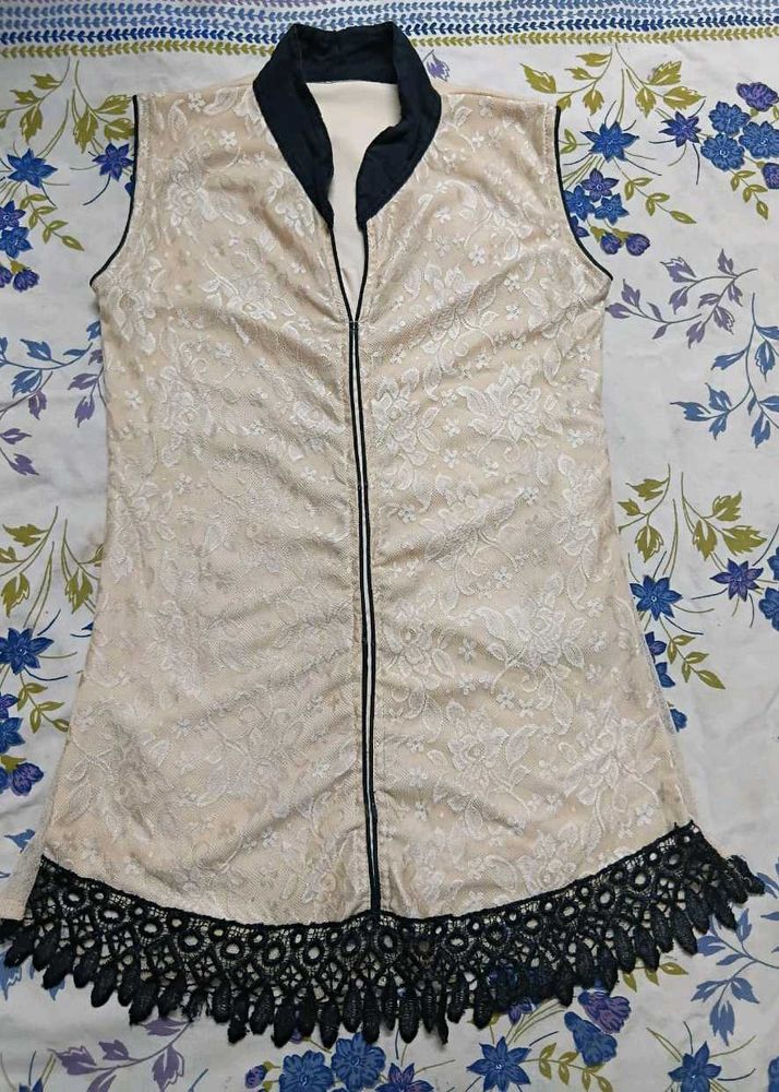 Elegant Sleeveless Top
