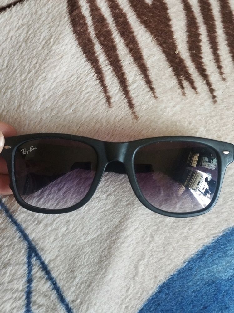 Black Goggles Unisex+ Free Case