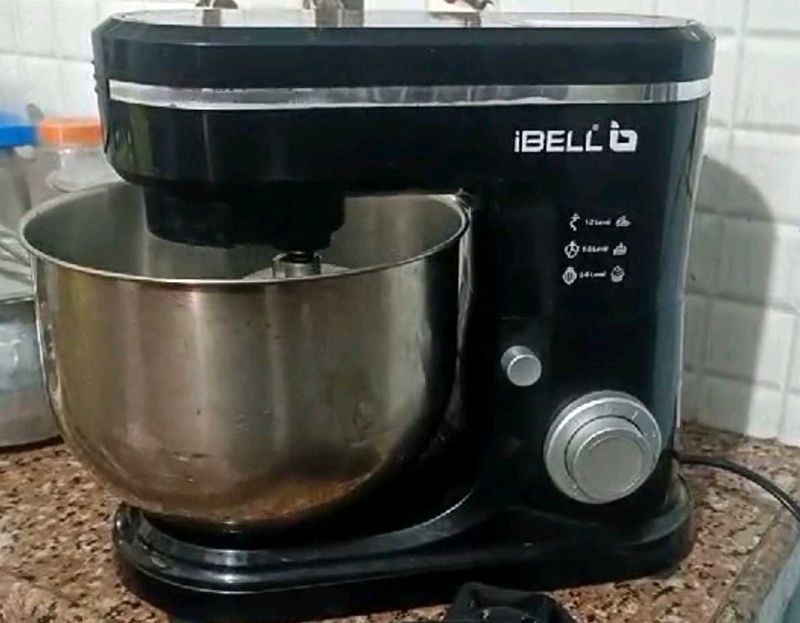 Ibell Whipping Machine