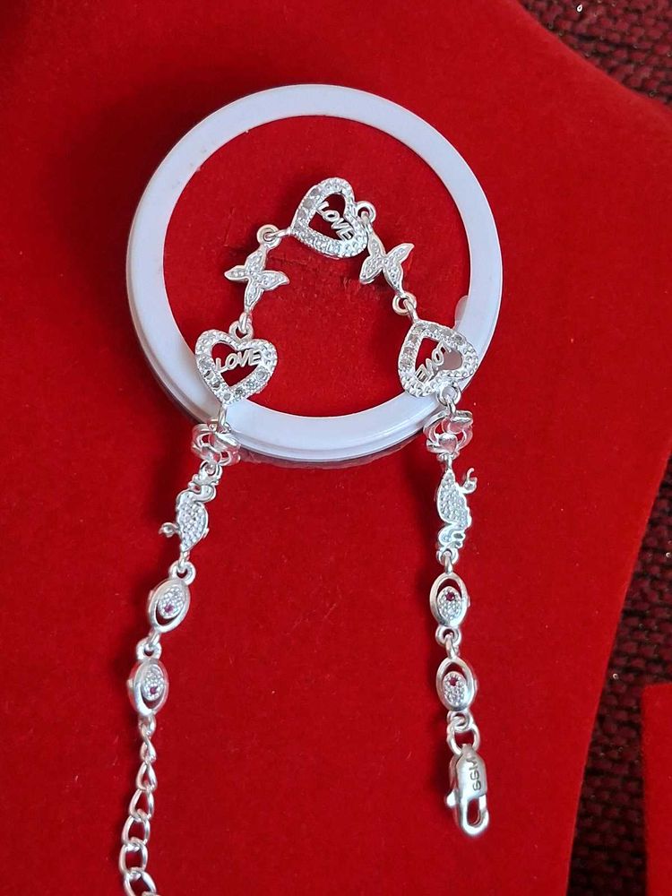 Beautiful New Adjustable Bracelet Silver