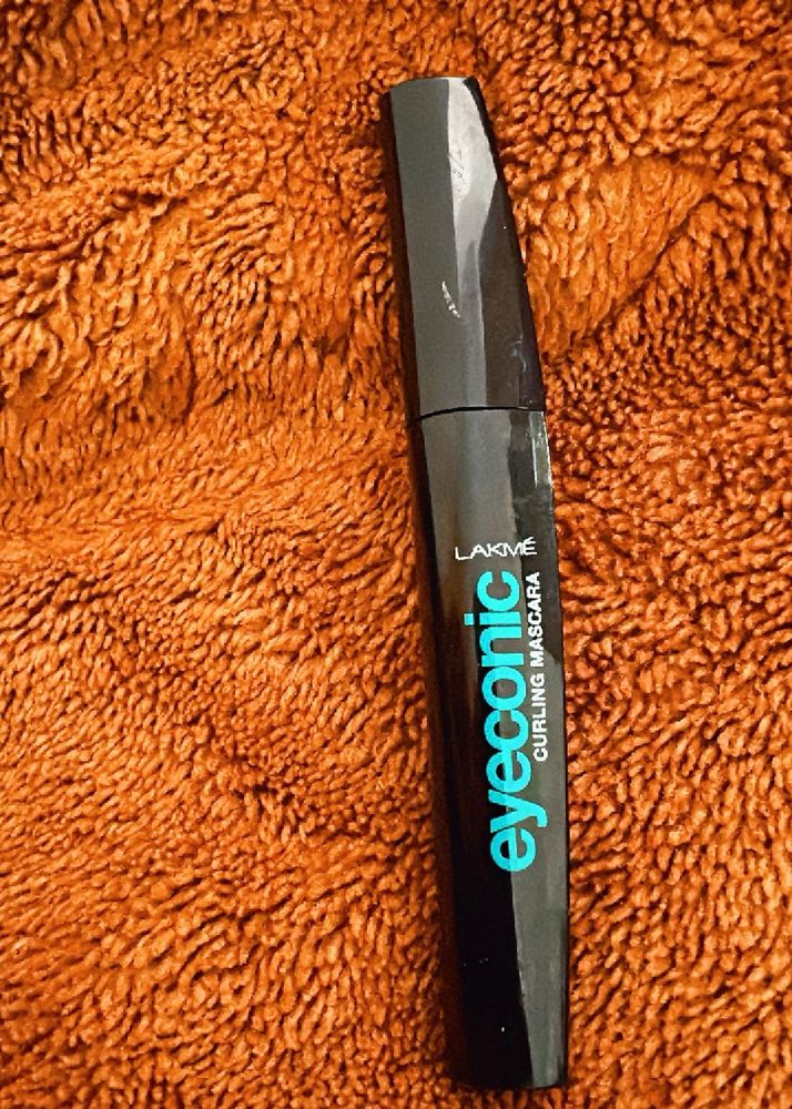 Lakme Blue Mascara