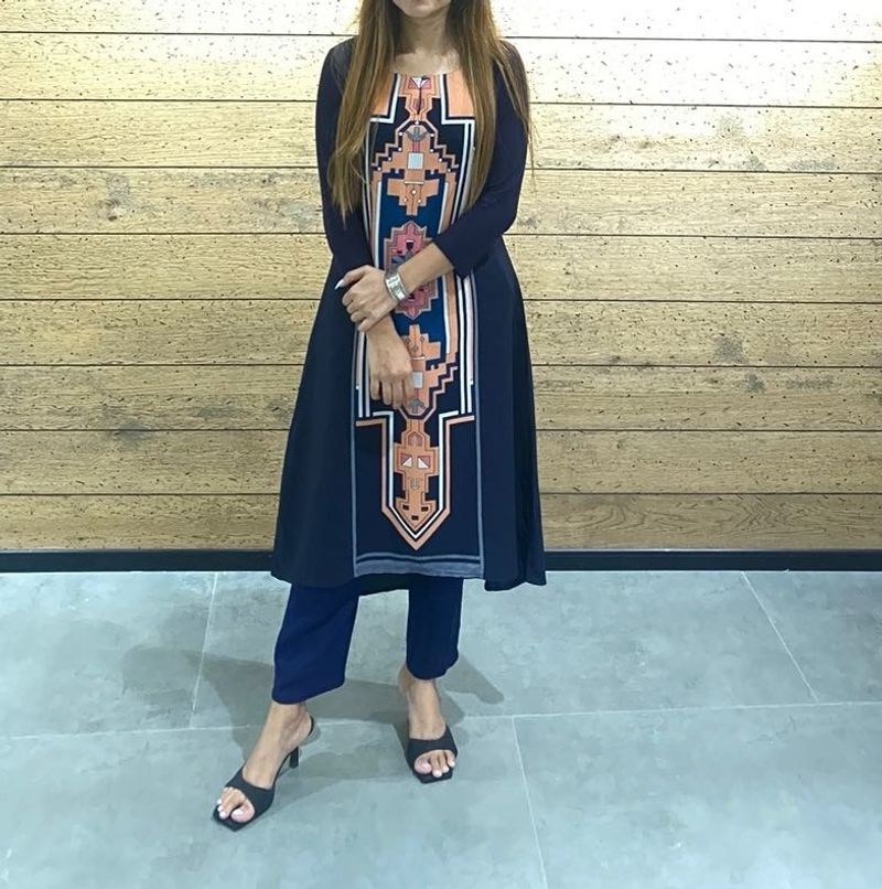 W | Stylish Navy Blue Kurta