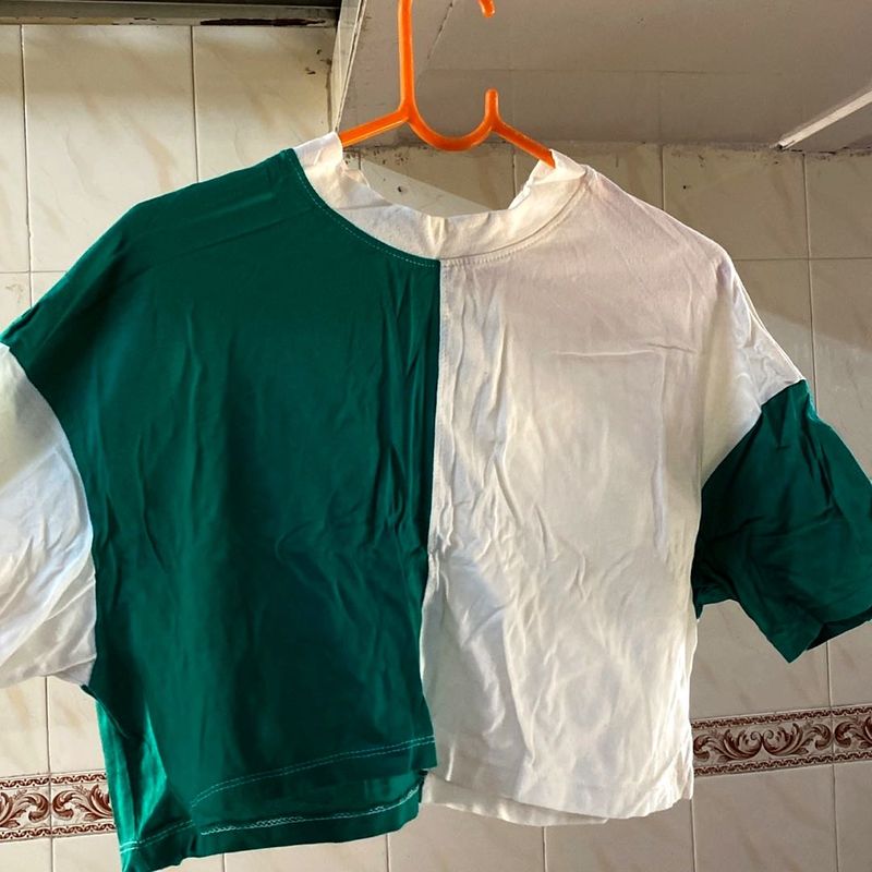 Two-Tone Cropped T-Shirt