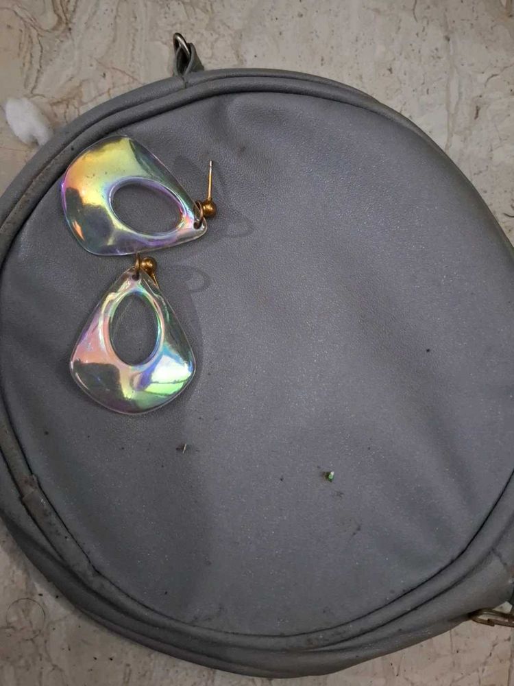 Iridescent Drop Earrings n bag and hair band ✨️