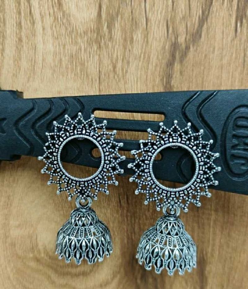 Jhumka With Gifts Included