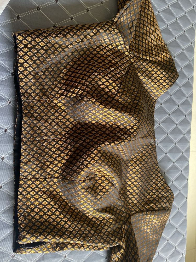 Black Colour Padded Saree Blouse