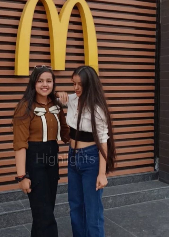 Cute Cropped Shirt