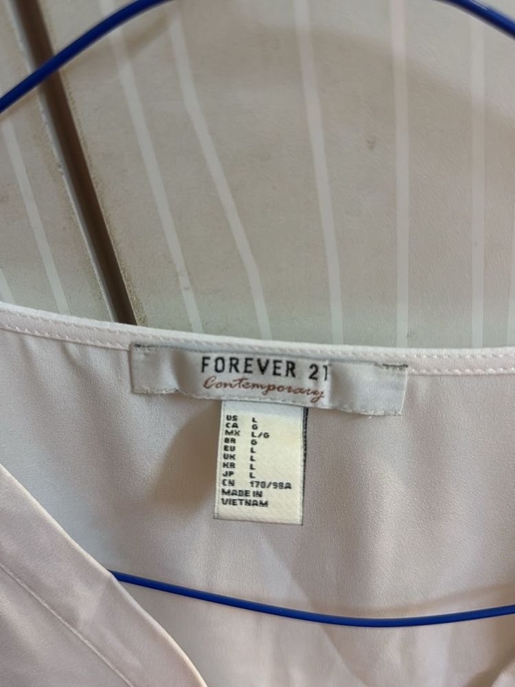 FOREVER 21 White Formal Top