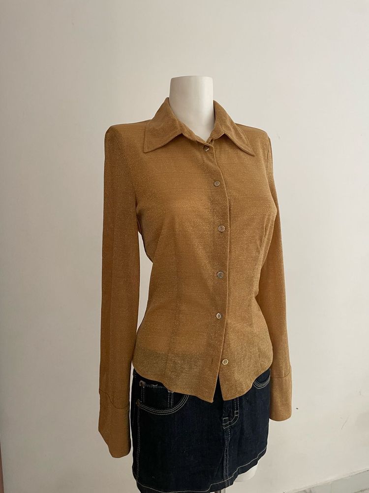 Vintage Style Fitted Shirt