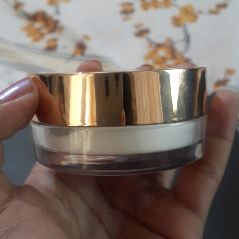 Swiss Beauty Loose Powder- Transparent