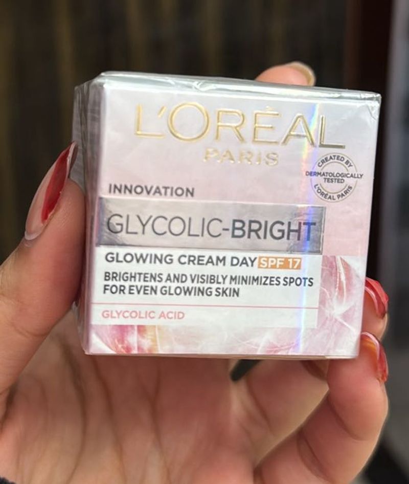 L&#39;Oreal Glycolic Bright Day Cream
