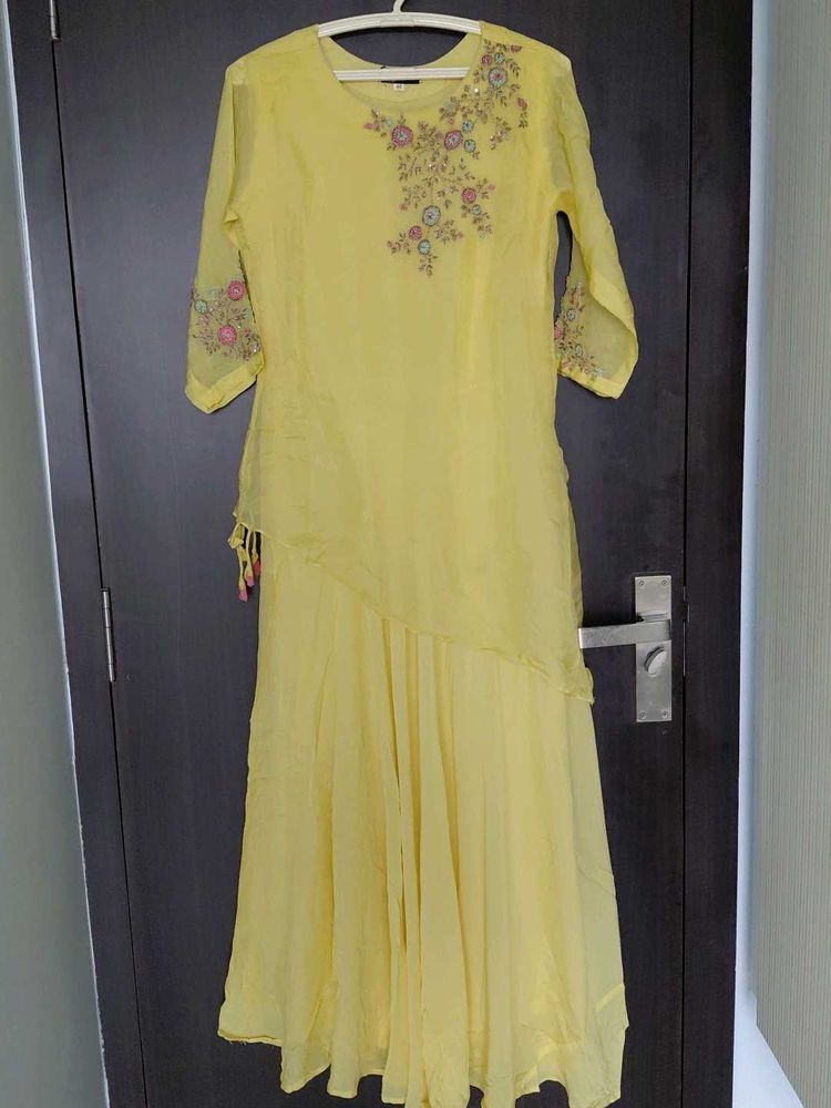 Odra Yellow Gown