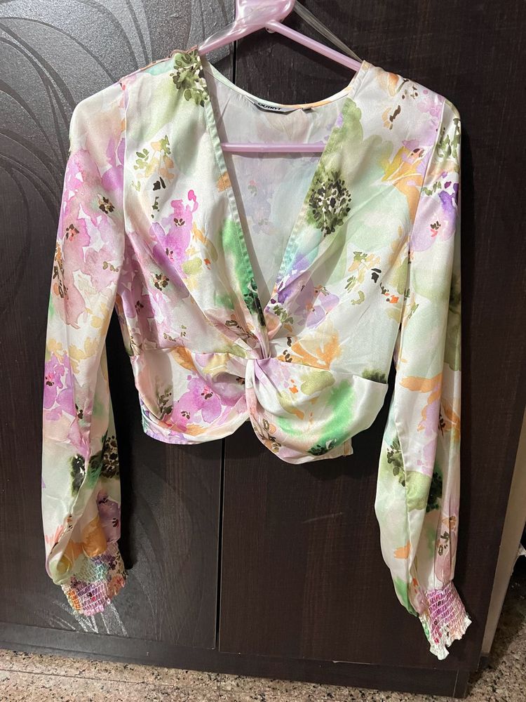 Butterfly Twist Crop Top