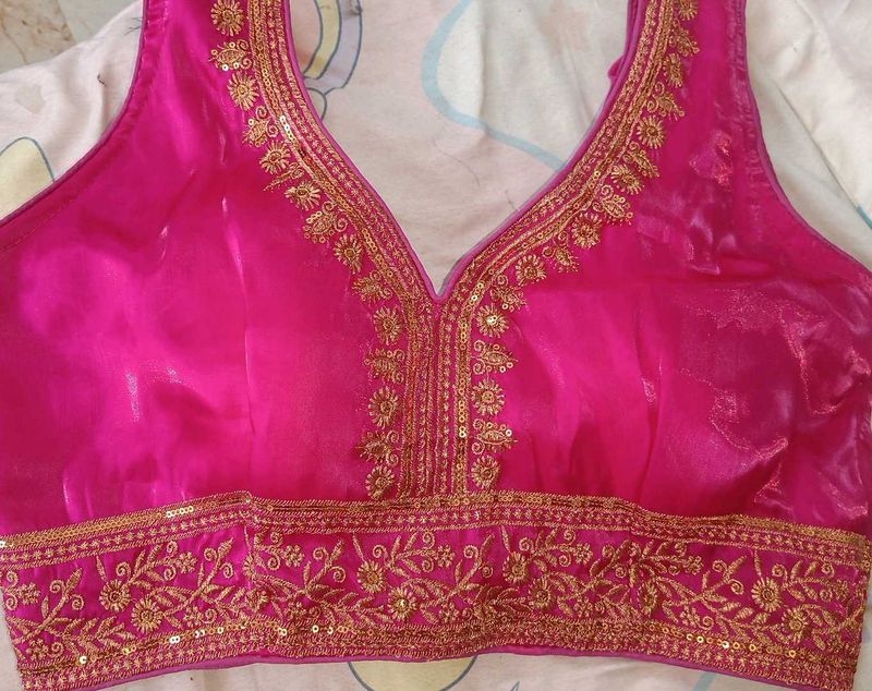 Party Wear Sleeveless Blouse