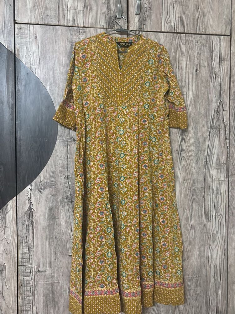 Gown -3