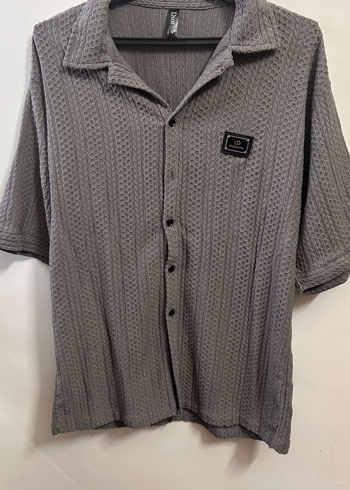 Textured Gray Short Sleeve Shirt