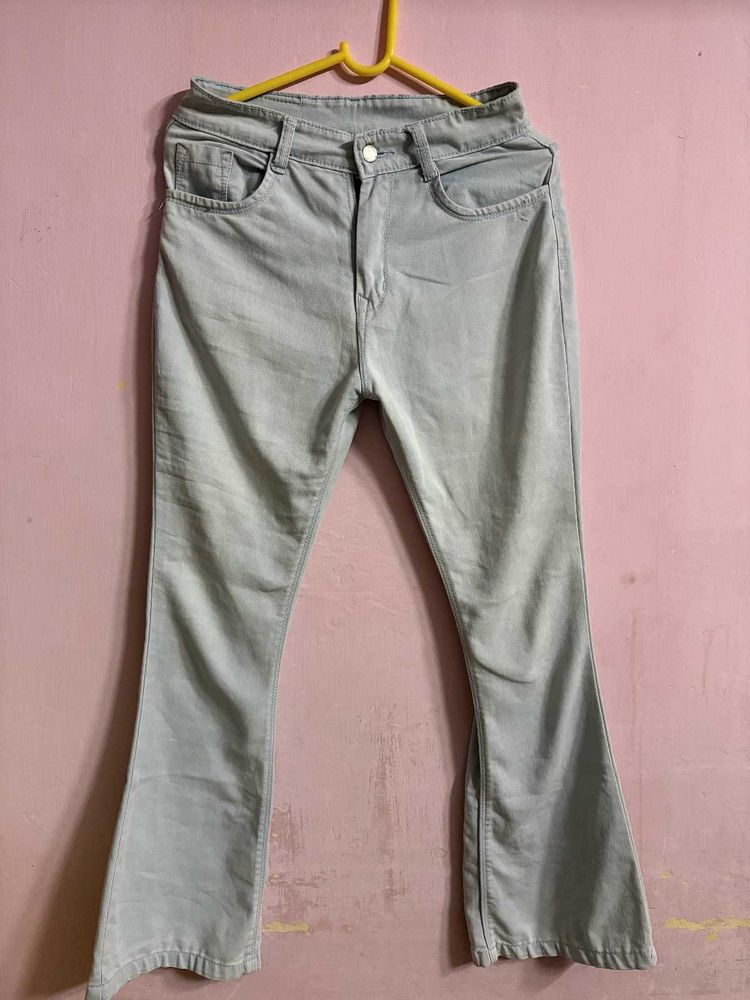 Women&#39;s Relaxed Jeans