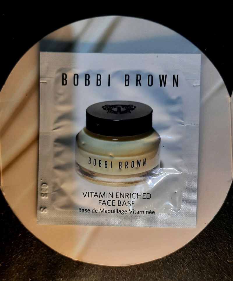 BOBBI BROWN Vitamin Enriched Face Base ✨️