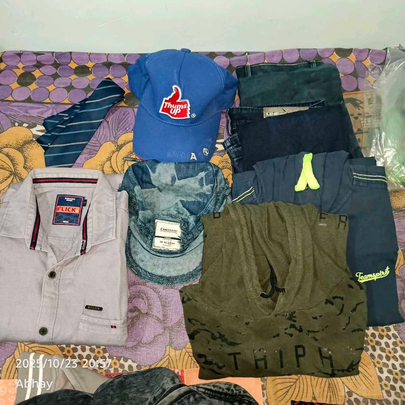 8 Item Declutter sale branded jeans shirts caps