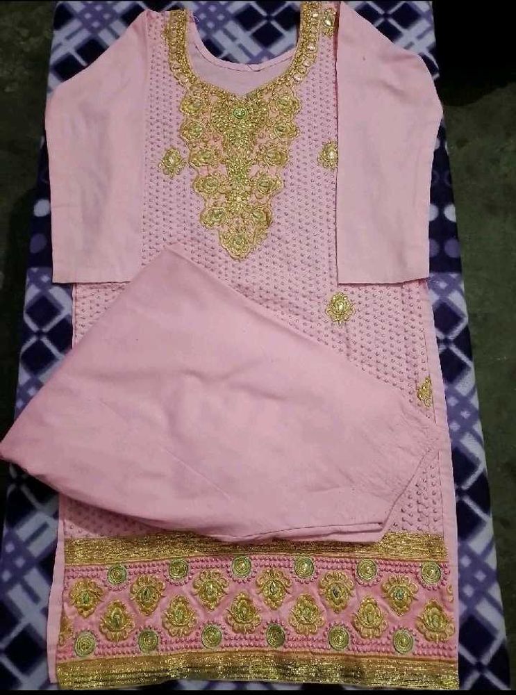 Kurti Shalwar Suit