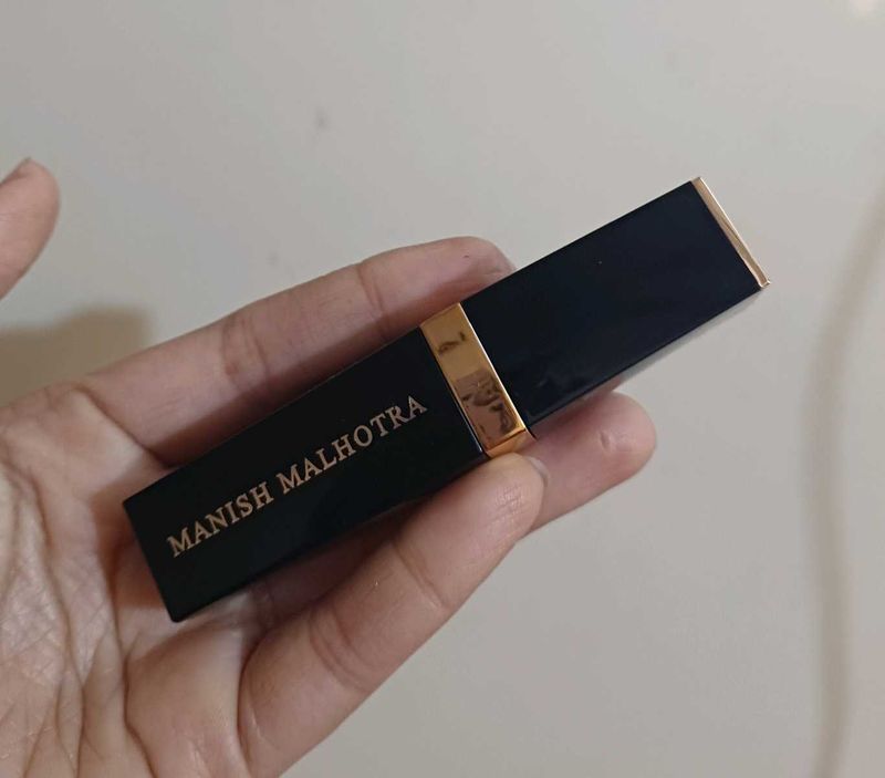 Manish Malhotra Lipstick