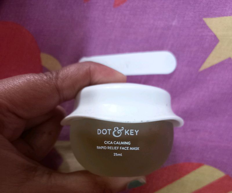 Dot &amp; key cica calming rapid relife face mask
