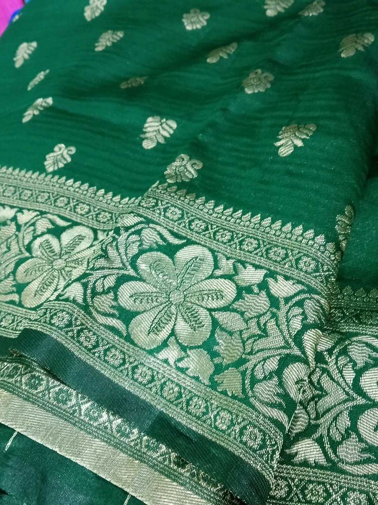 Elegant Green Banarasi Saree