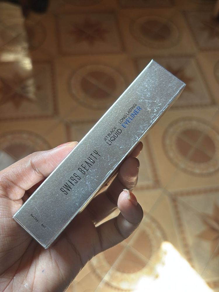 Swiss Beauty Liquid Eyeliner