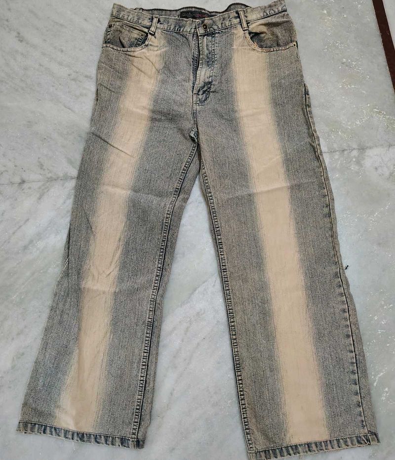 Washed effect Blue And Cream Denim Jeans