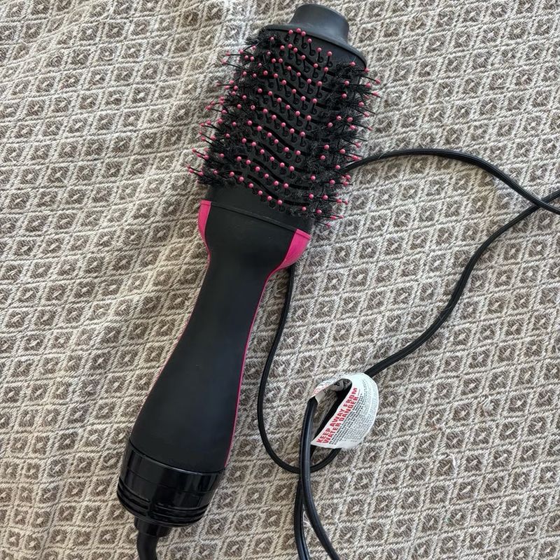 Blow Brush