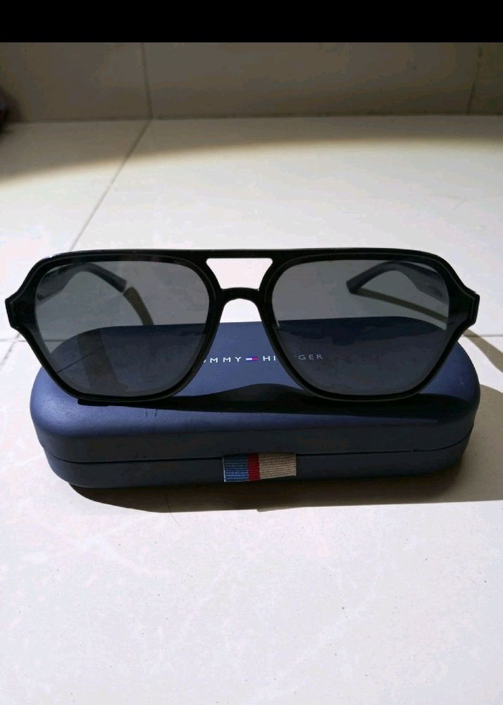 Branded Goggles By Tommy Hilfiger