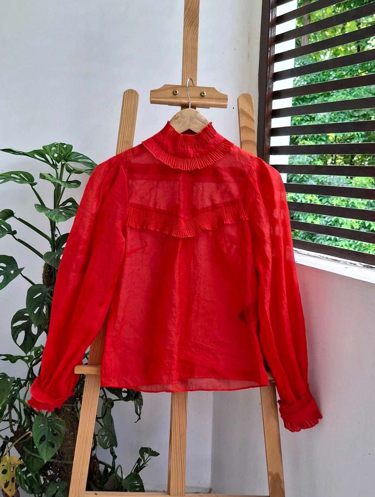 H&amp;M Ruffled Neck Top